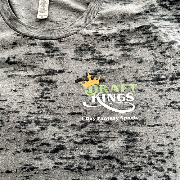 Draftkings Tee - Picture 4 of 5